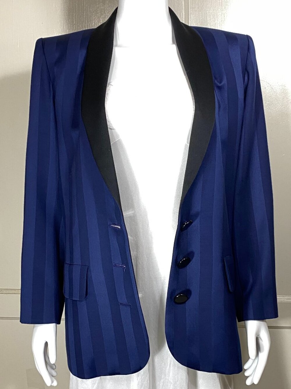 VINTAGE Yves Saint Laurent YSL France Encore Blazer 38 6 Blue Black Stripe Wool